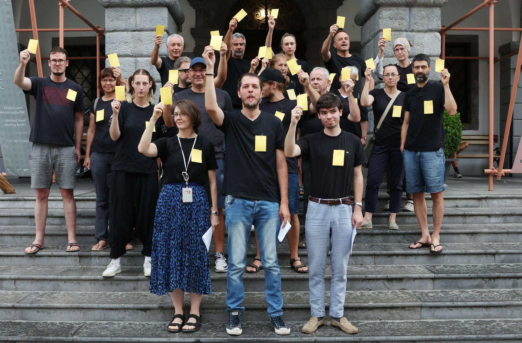 "Rumeni karton ni posledica ene napake, je posledica dolgega seznama prekrškov do Ljubljančanov"