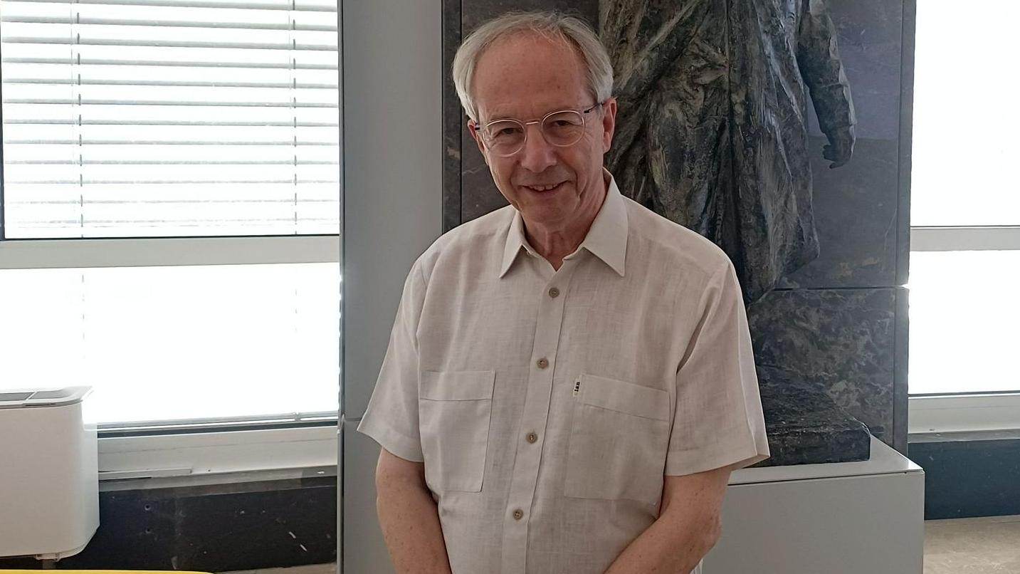"Vsi ljudje so duhovna bitja. Ni nujno, da smo vsi kristjani ali celo verni, smo pa duhovna bitja."