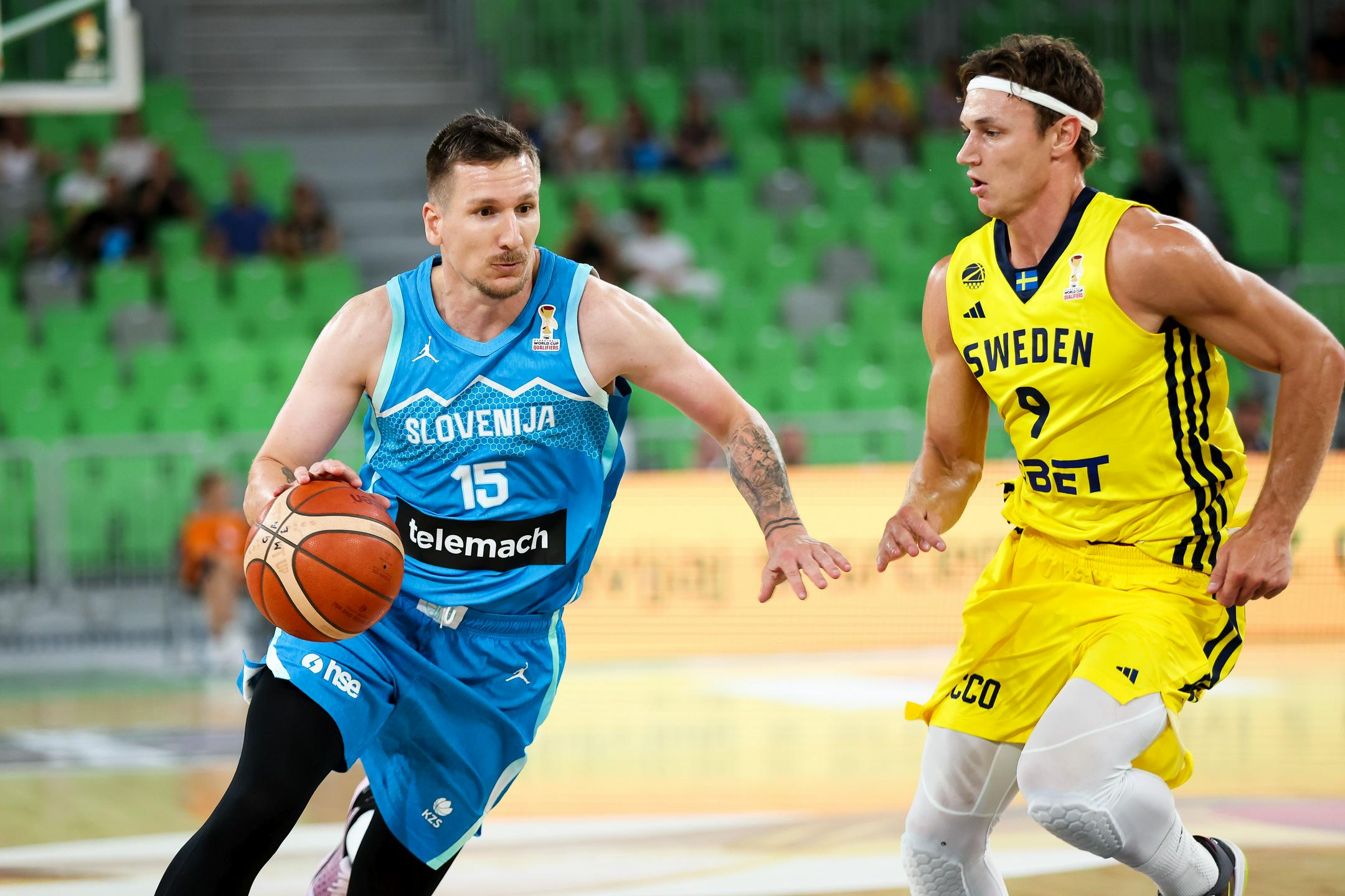 Slovenija - Švedska 58:69 (po 3. četrtini)