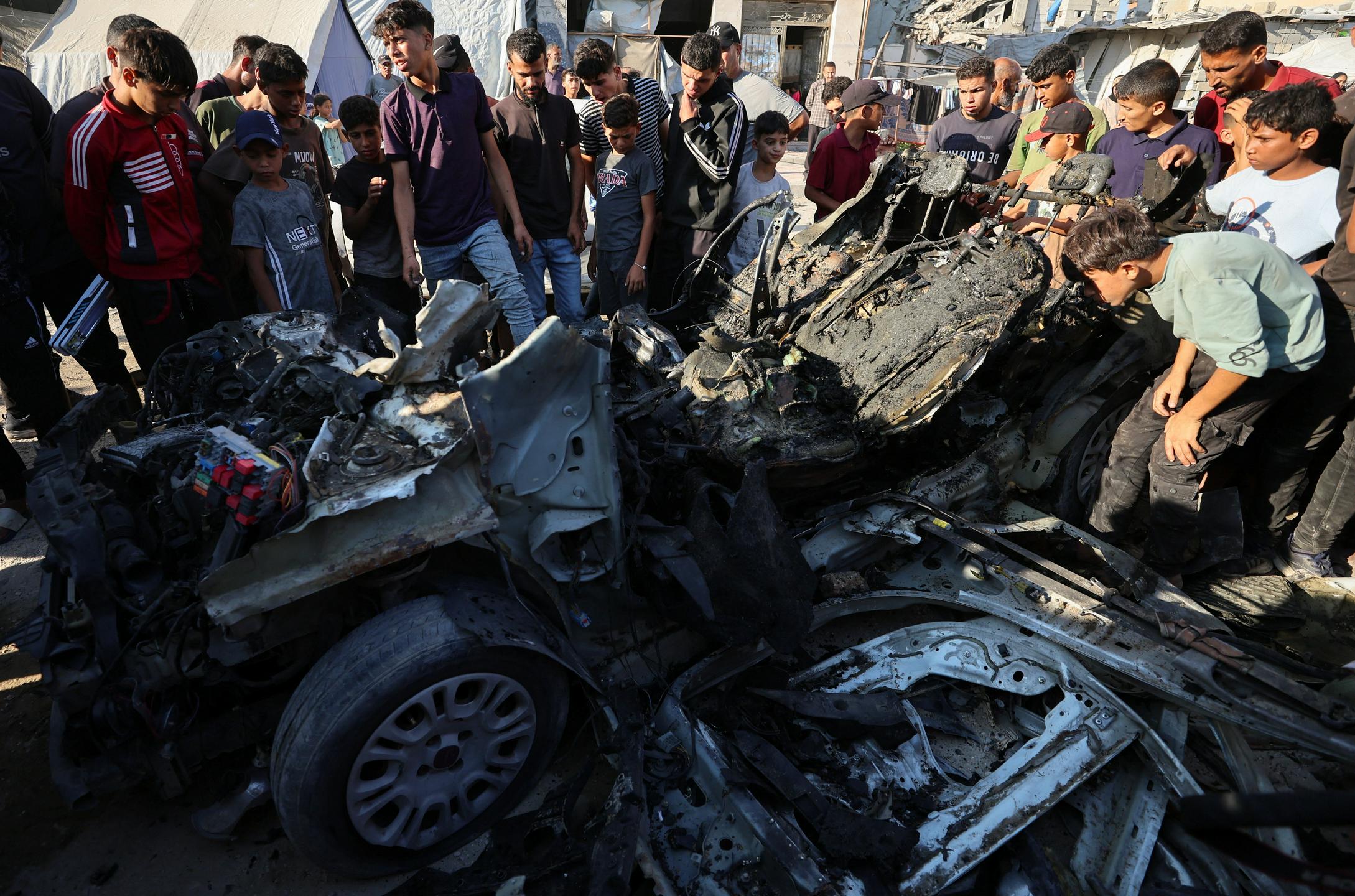 V izraelskem bombardiranju Gaze ubitih osem ljudi, tudi dva otroka