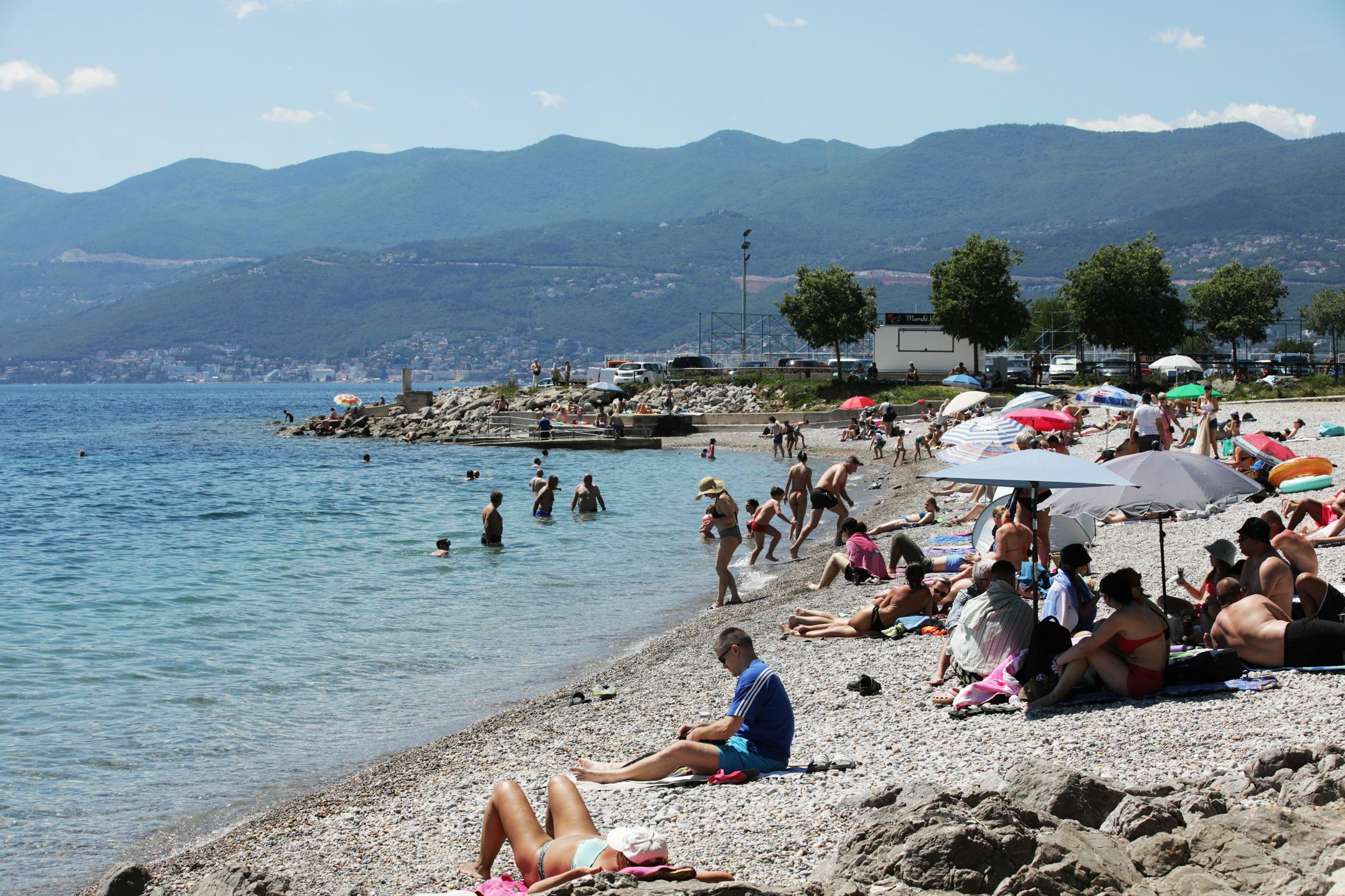Hrvaška kljub slabemu junijskemu obisku za zdaj zadovoljna s sezono