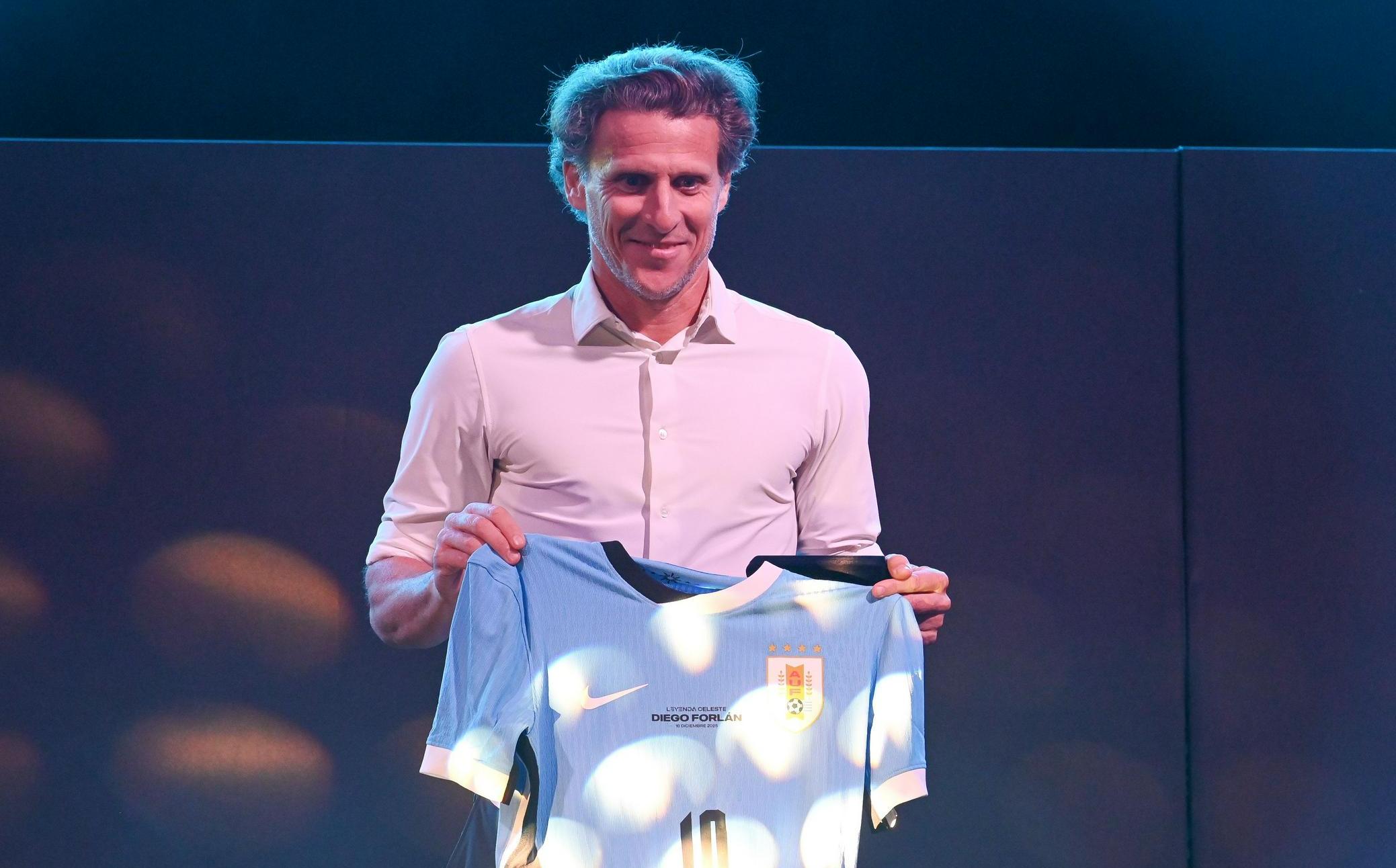 Forlan začasni selektor Urugvaja