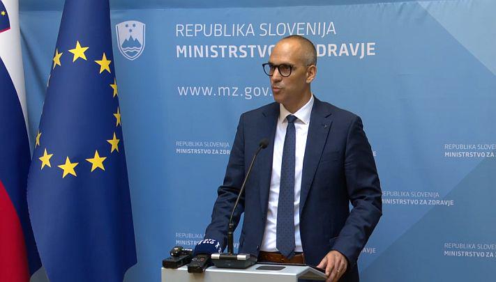 Ostrc: Ministrstvo smo prevzeli z 200 milijoni primanjkljaja, bolnišnicam grozi 100 milijonov izgube