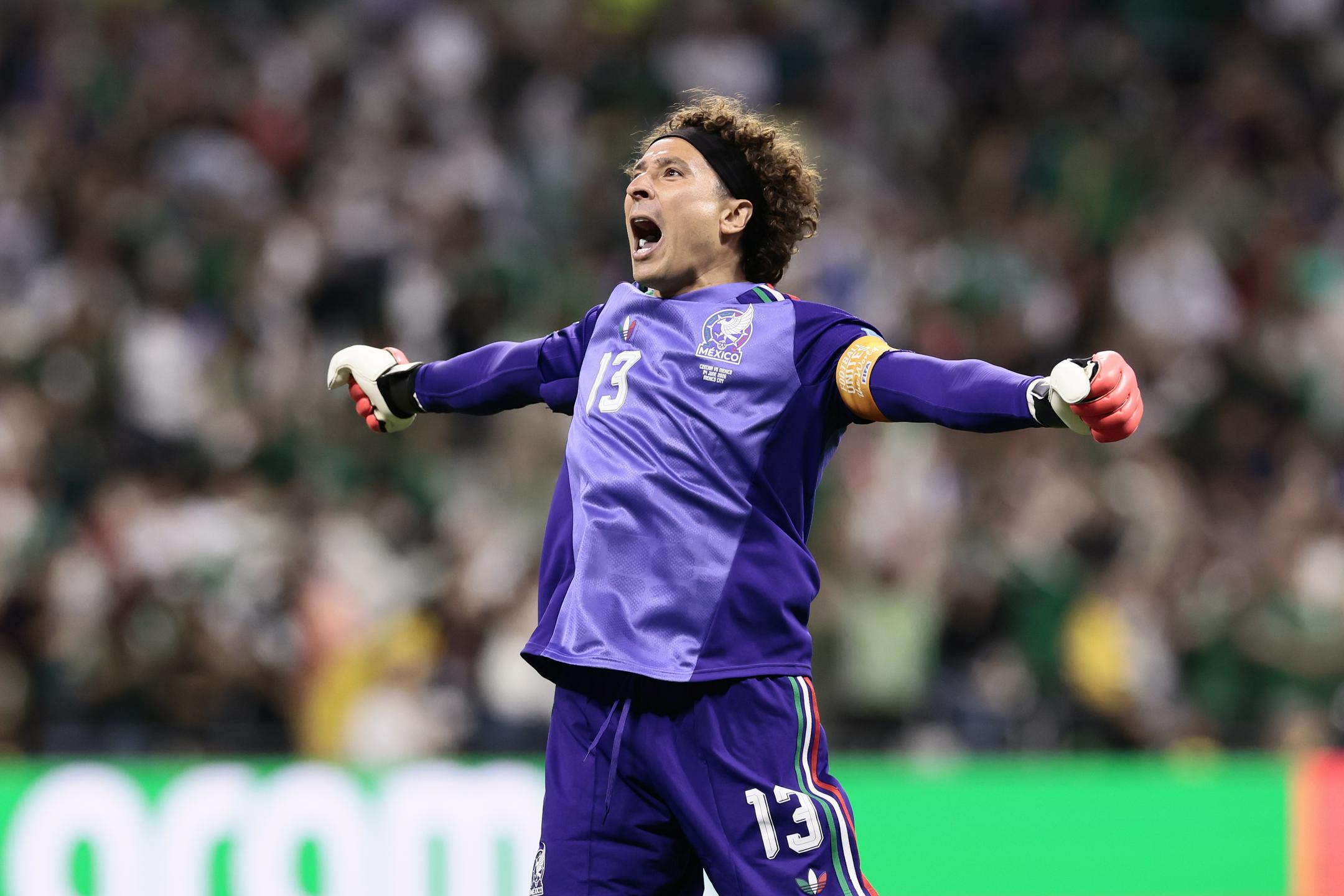 Legendarni mehiški vratar Ochoa končal kariero