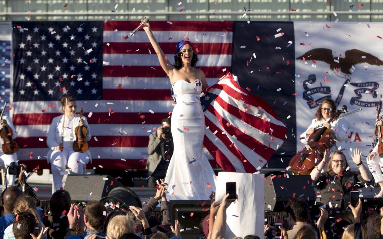 Bela hiša uporabila pesem "Firework" za podlago napadov na Iran. Katy Perry "zgrožena".