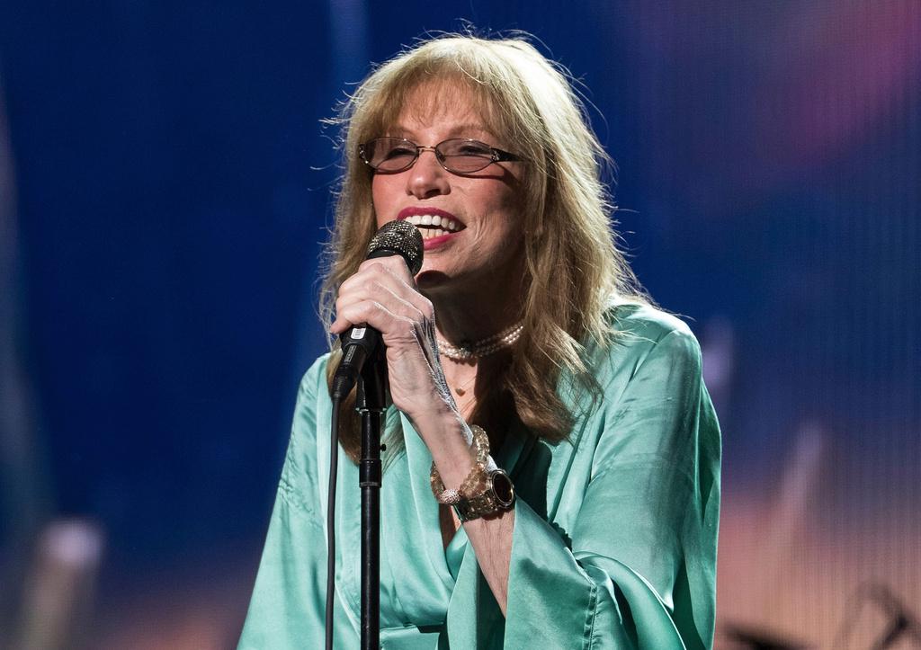 Carly Simon se bori z zdravstvenimi težavami