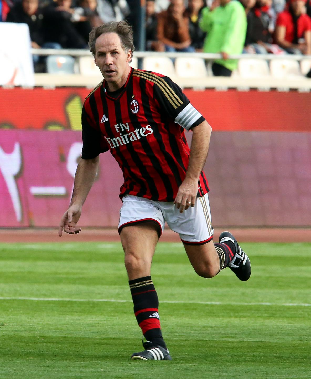 Milan v solzah zaradi smrti Franca Baresija, legende kluba
