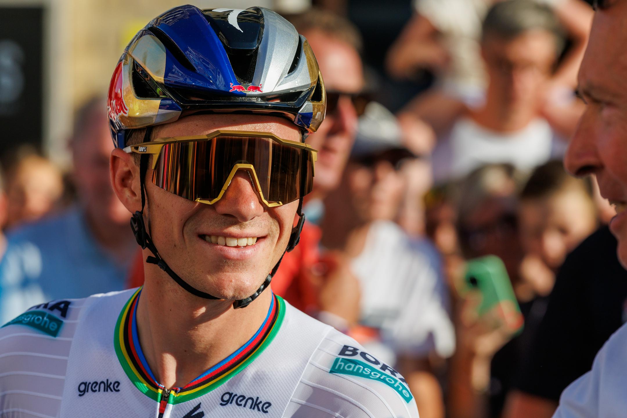V sprintu olimpijskih prvakov Evenepoel ugnal Carapaza