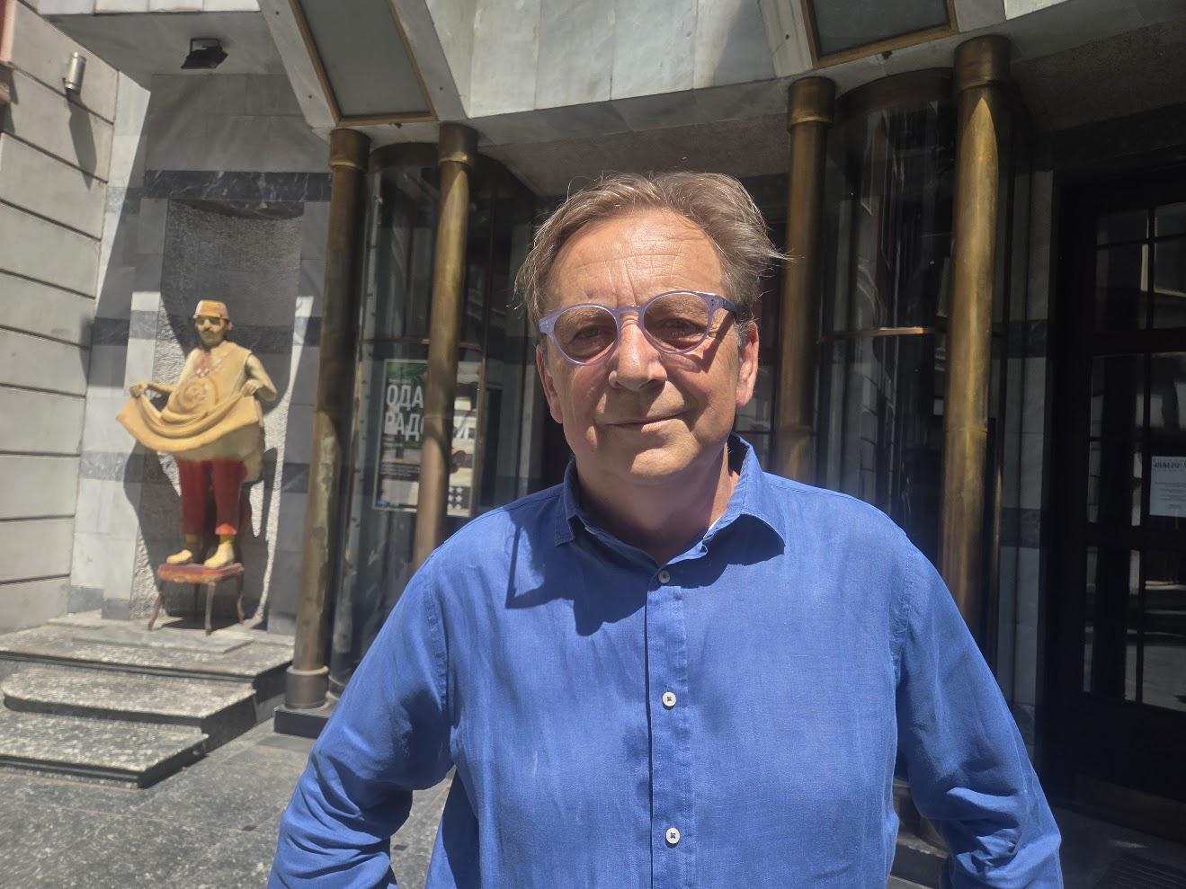 Režiser Ljubiša Ristić prevzel vodenje Ateljeja 212, kulturniška srenja razburjena