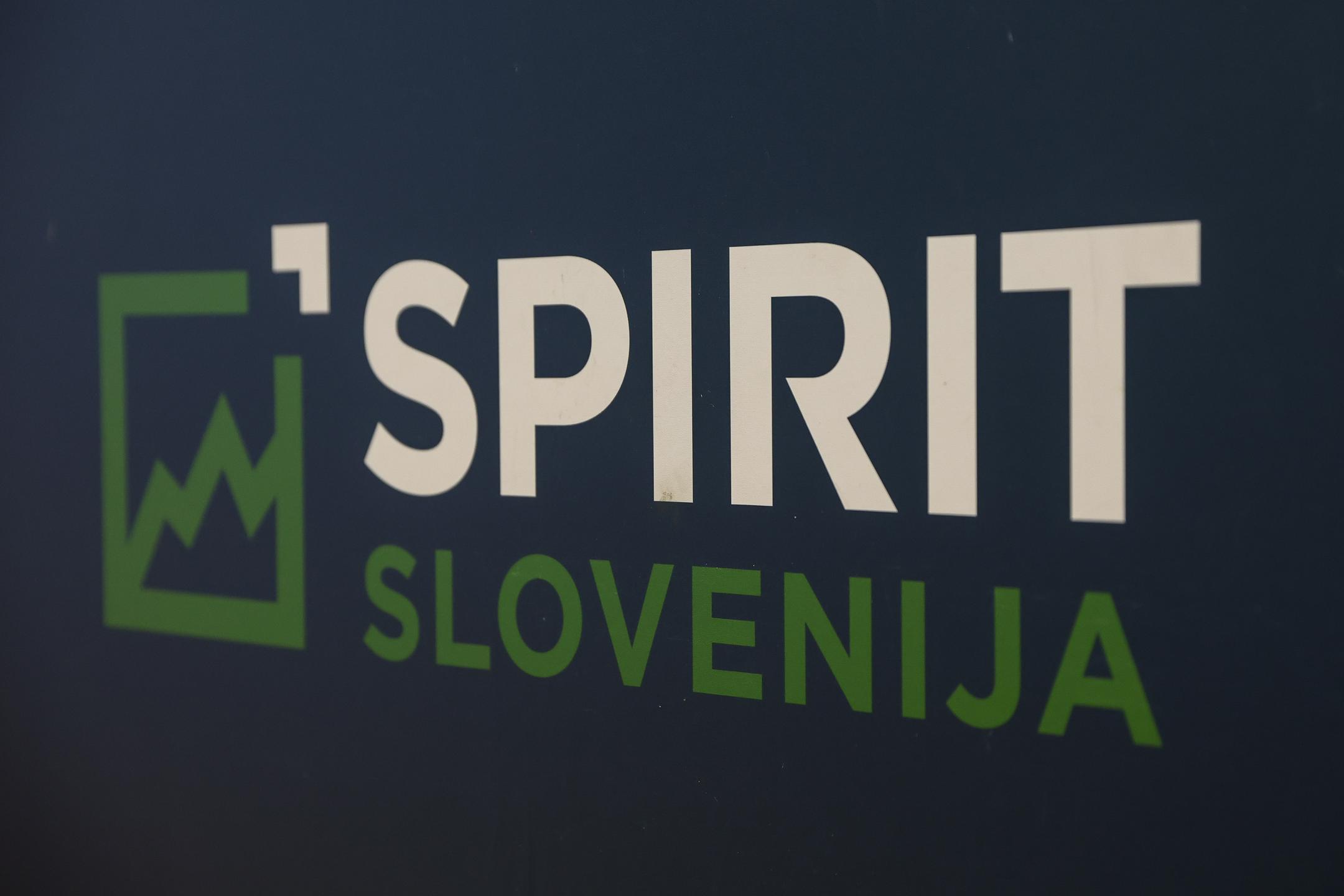 Ministrstvo zahteva nadzor nad razpisom Spirita, "po potrebi" zunanjo revizijo