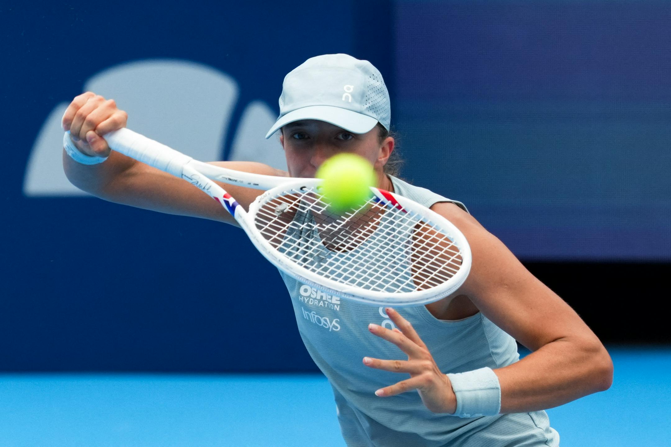 Poškodba Ribakine v lovu na vrh lestvice WTA