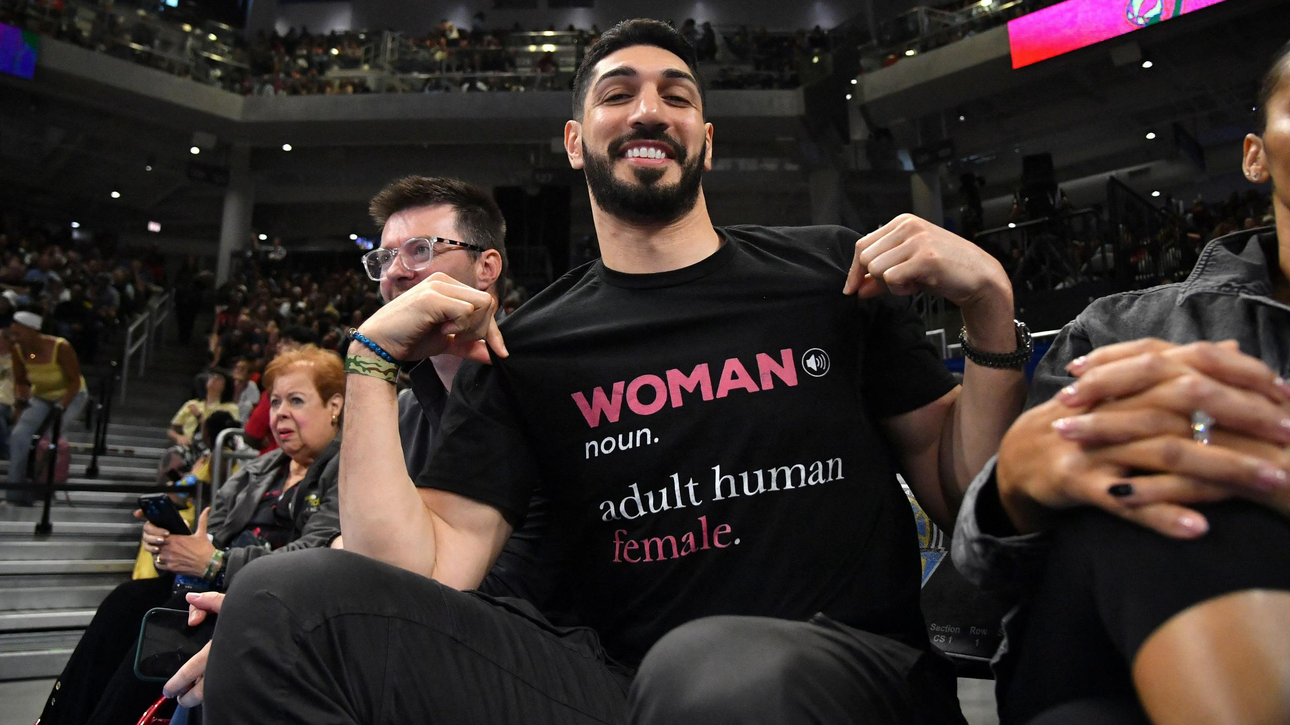 Nekdanja NBA-jevca želita zaigrati v Ligi WNBA, a so jima to (za zdaj) preprečili