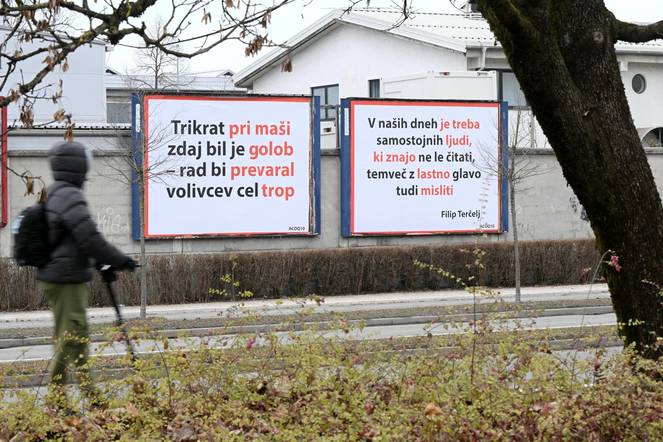 Štrancar s plakatno akcijo po razsodbi oglaševalskega razsodišča kršil oglaševalski kodeks