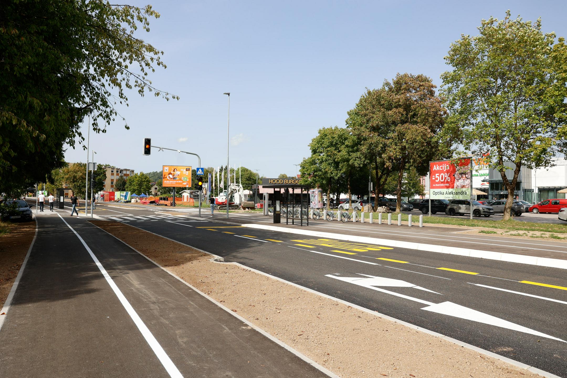 V Ljubljani odprli prenovljen odsek Tbilisijske ulice