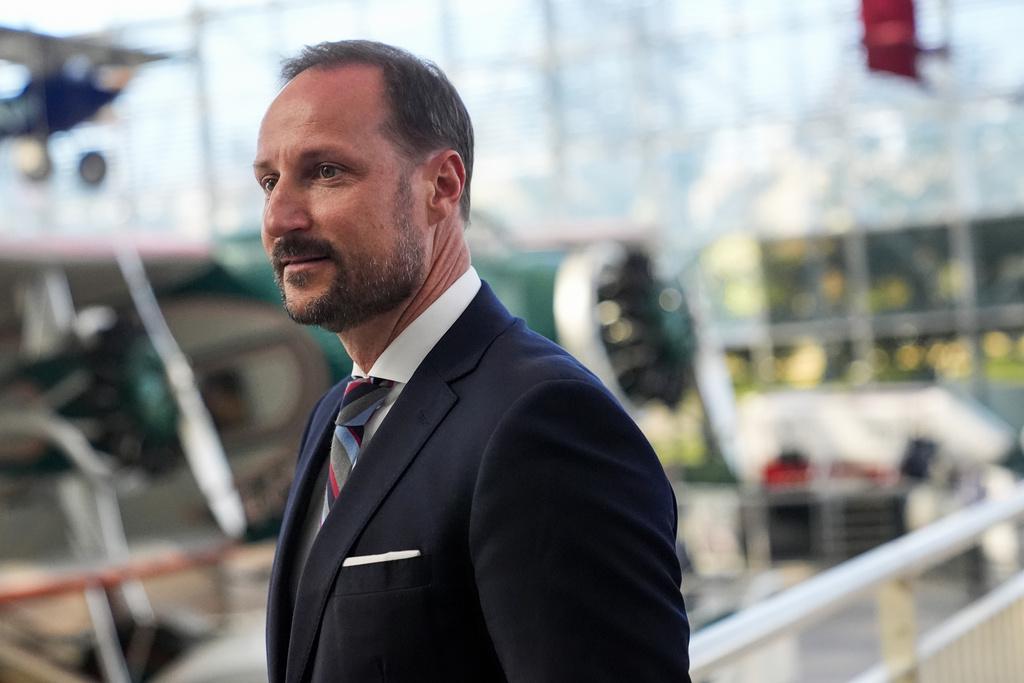 Nov kralj Norveške je 53-letni Haakon VIII.