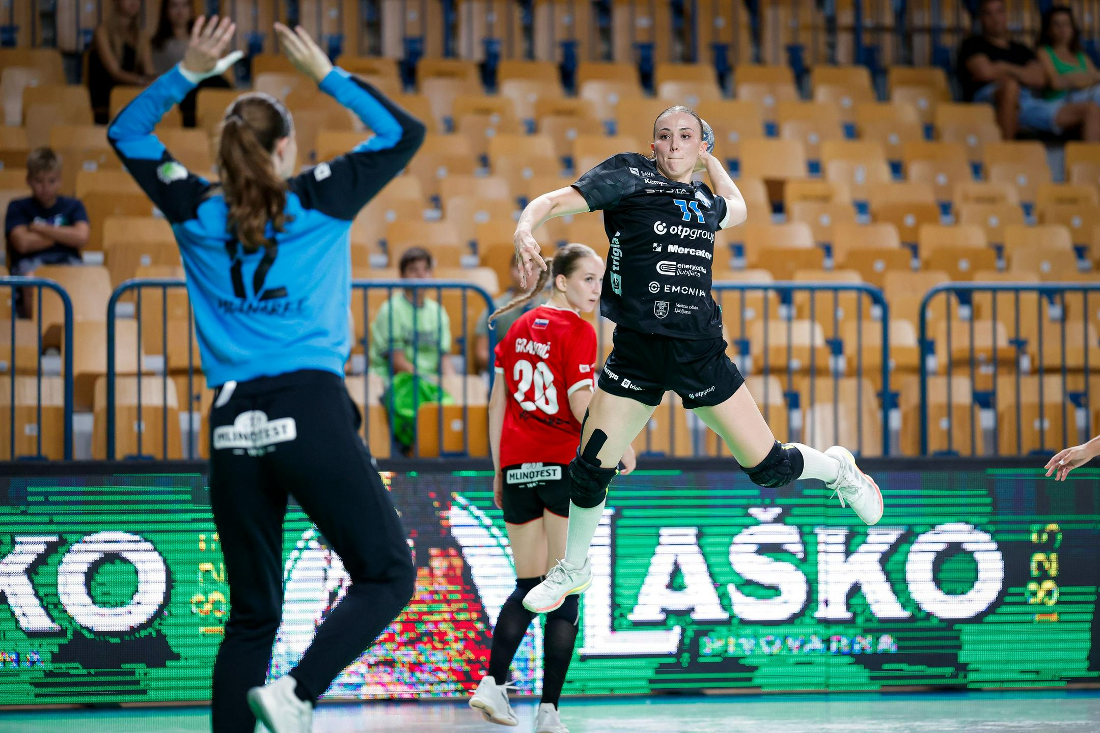 Krimovke ostajajo kraljice slovenskih superpokalnih tekem