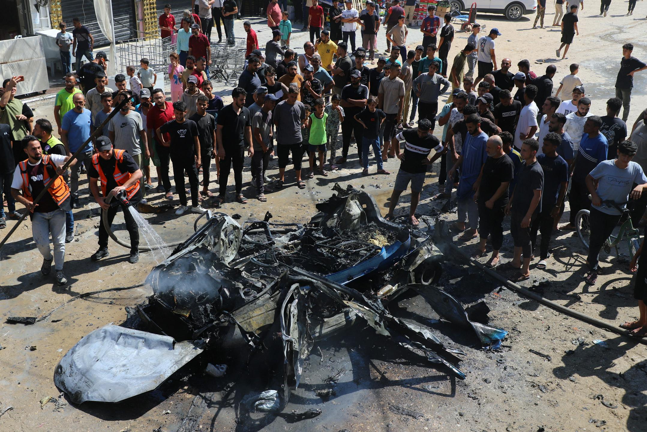 V izraelskem napadu v Gazi ubitih najmanj pet Palestincev
