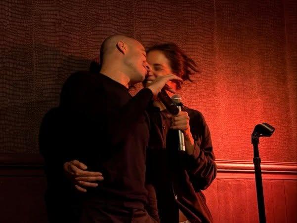 Katie Holmes javno potrdila, da ljubi umetnika