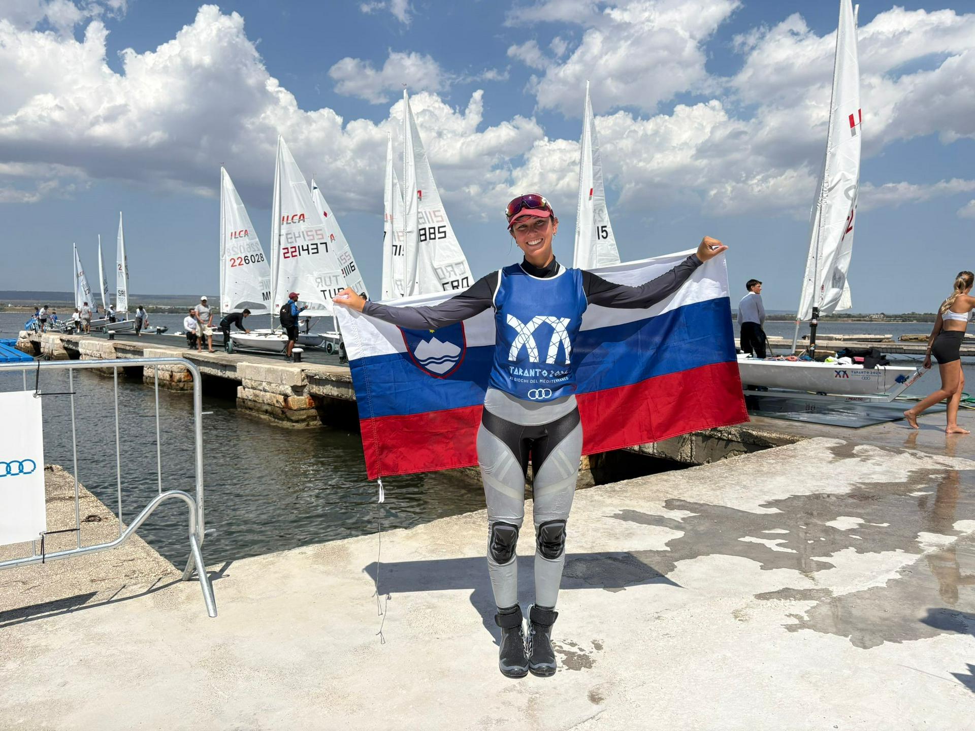 Predzadnji dan v Tarantu do medalj še Alenka Valenčič in Teja Belak