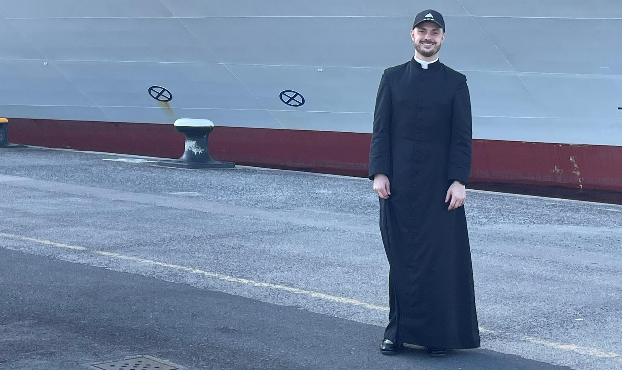 "Vržen sem bil v sredino oceana človeških življenj in svoje poslanstvo doživel kot zelo aktualno."