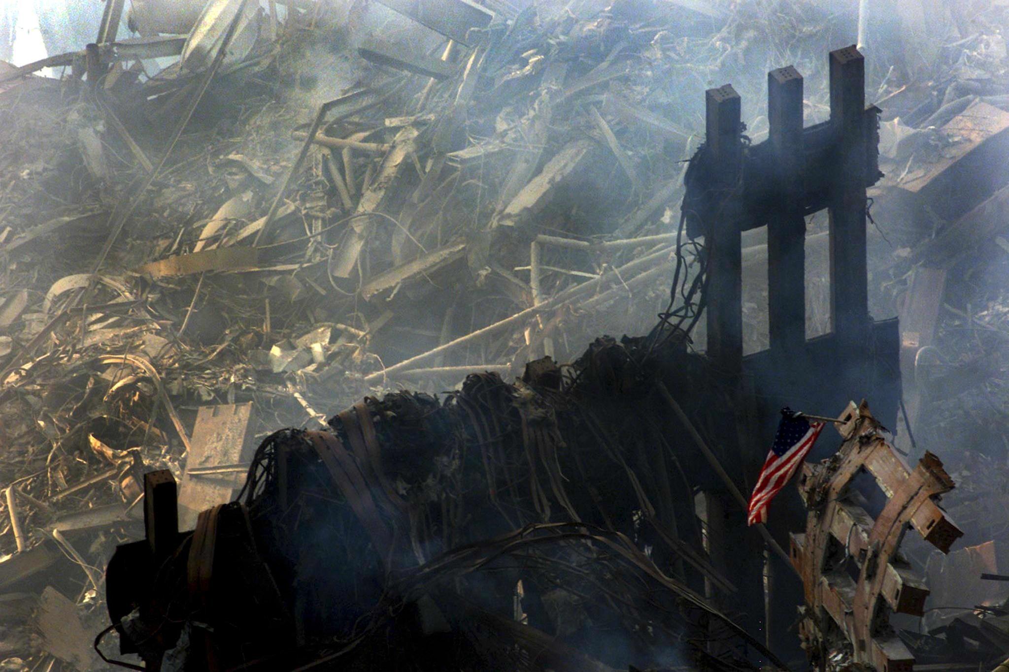 Razkriti dokumenti: Newyorške oblasti prikrivale onesnaženost zraka po napadih 11. septembra 2001