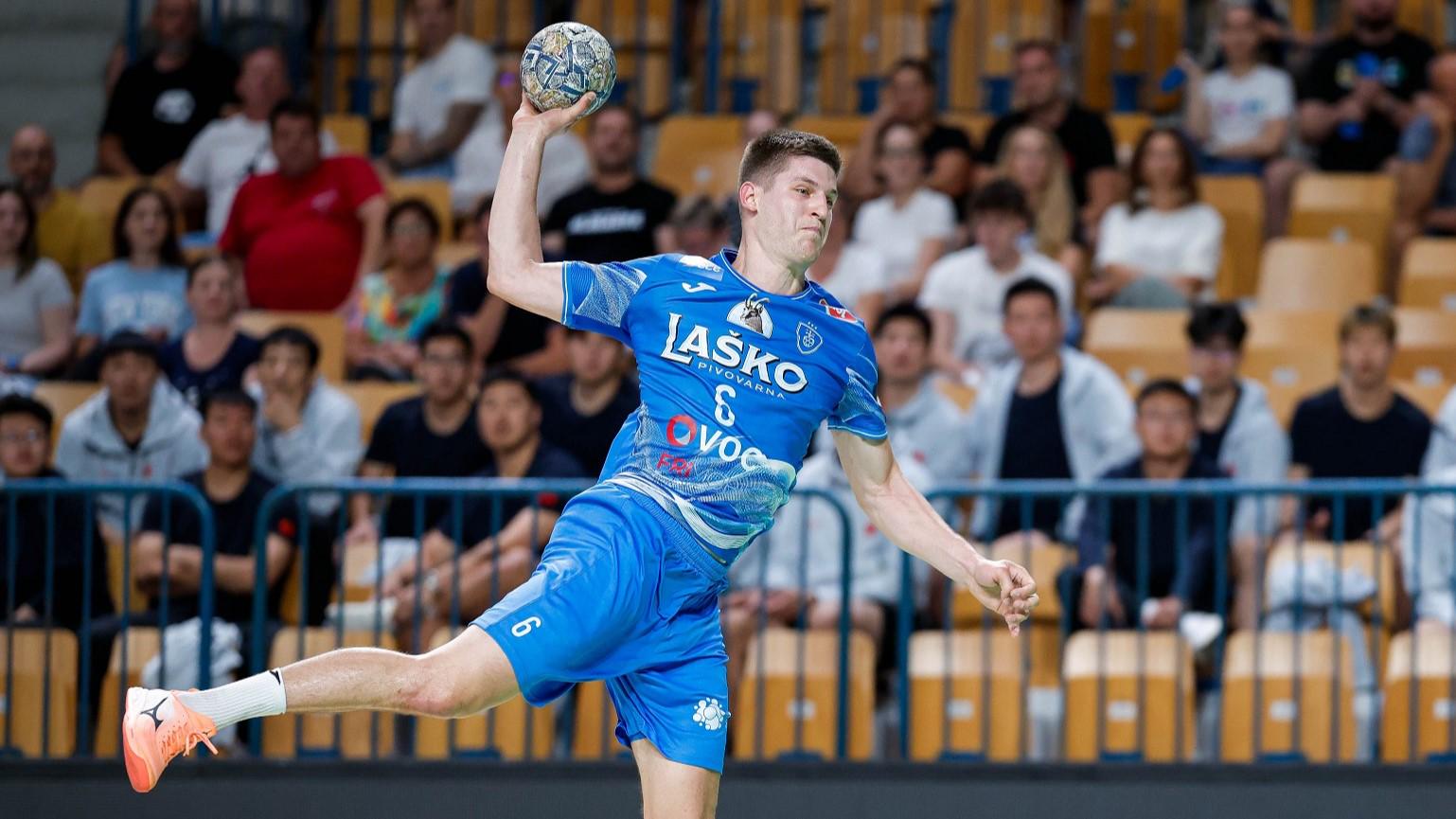 Uvodni krog: ob 18.45: Zagreb - Celje Pivovarna Laško