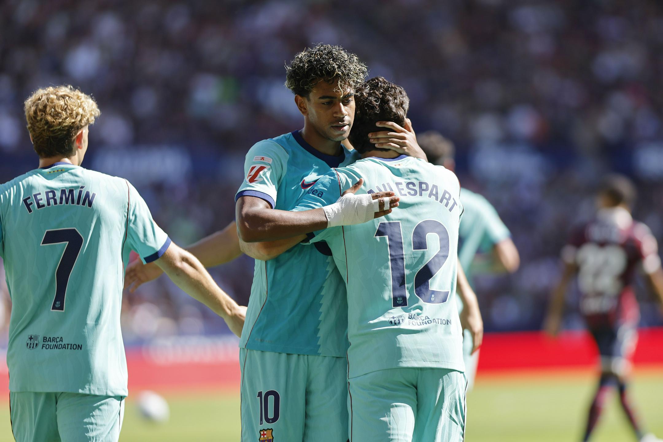 Barcelona z nekaj težavami v obrambi ugnala Levante