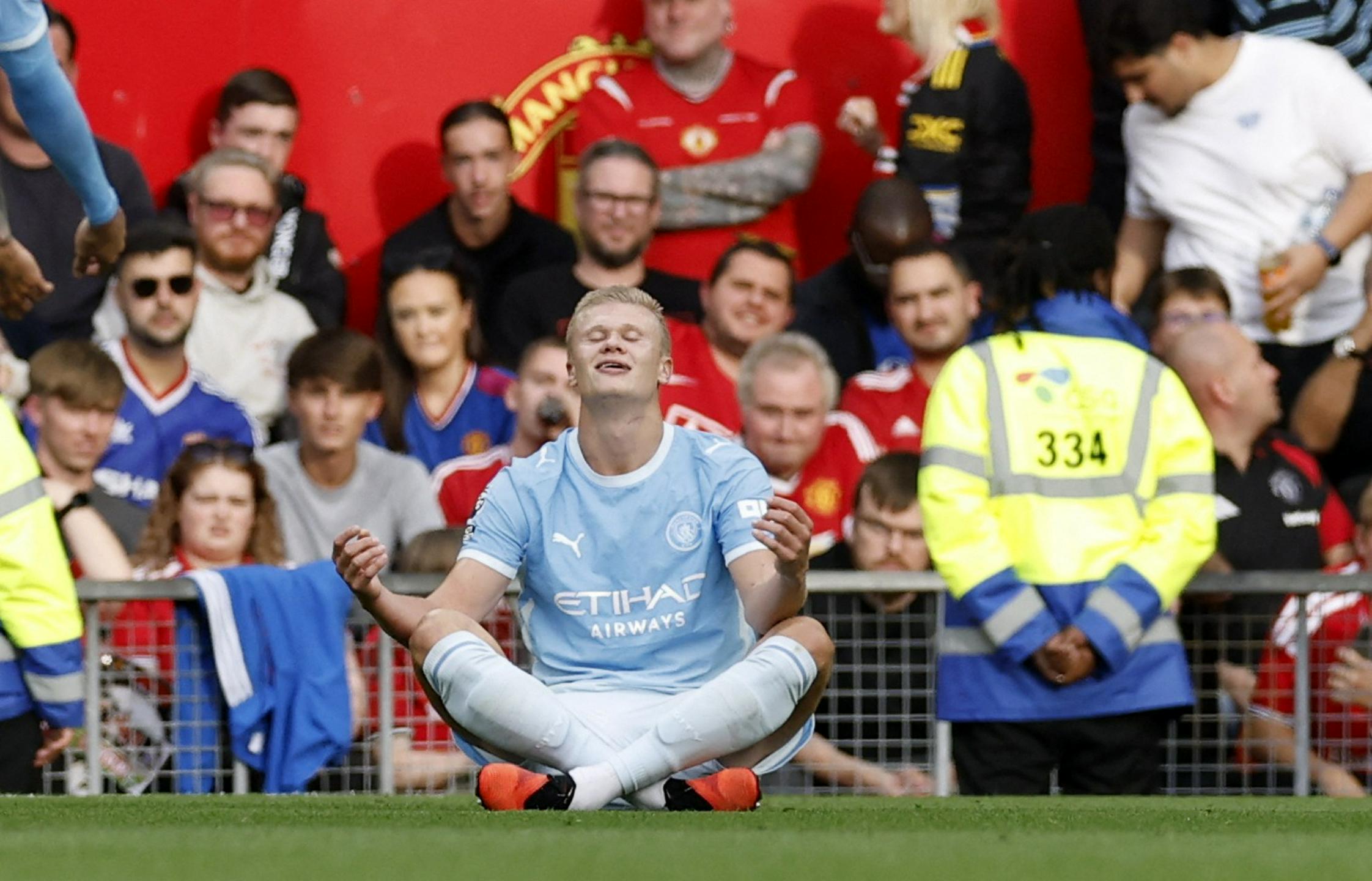 Združenje angleških sodnikov: Gol Hallanda ne bi smel veljati