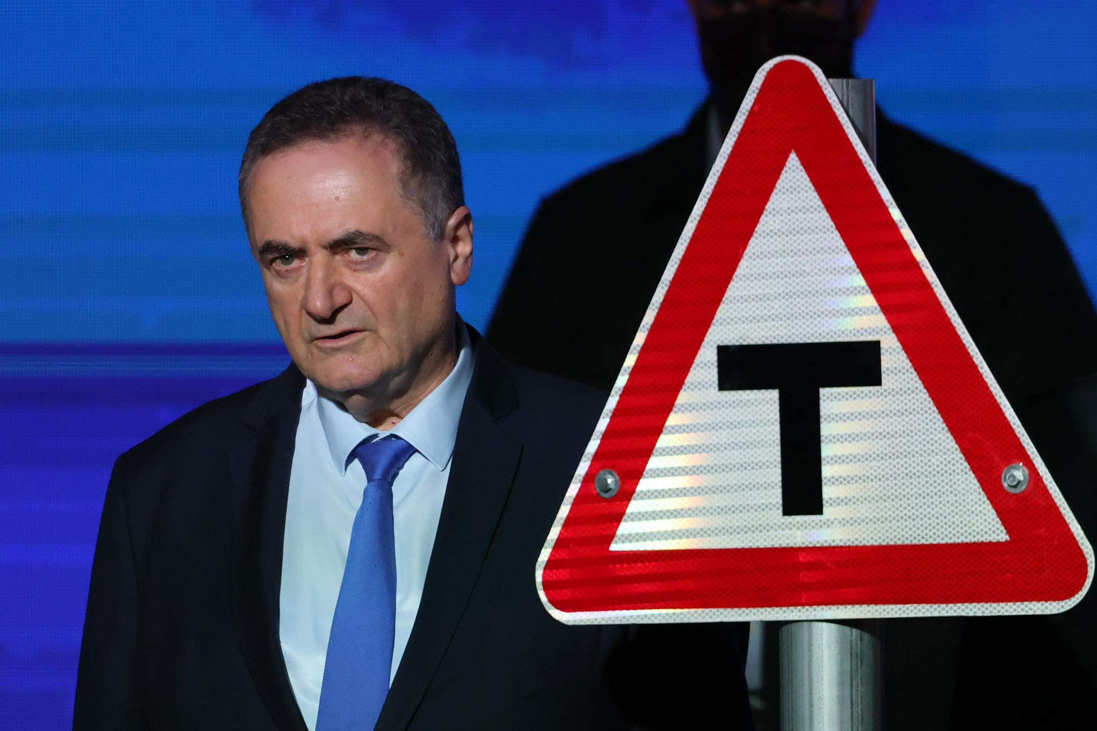 Izraelski obrambni minister zagrozil z izpraznitvijo mesta Gaza ob novih ugrabitvah