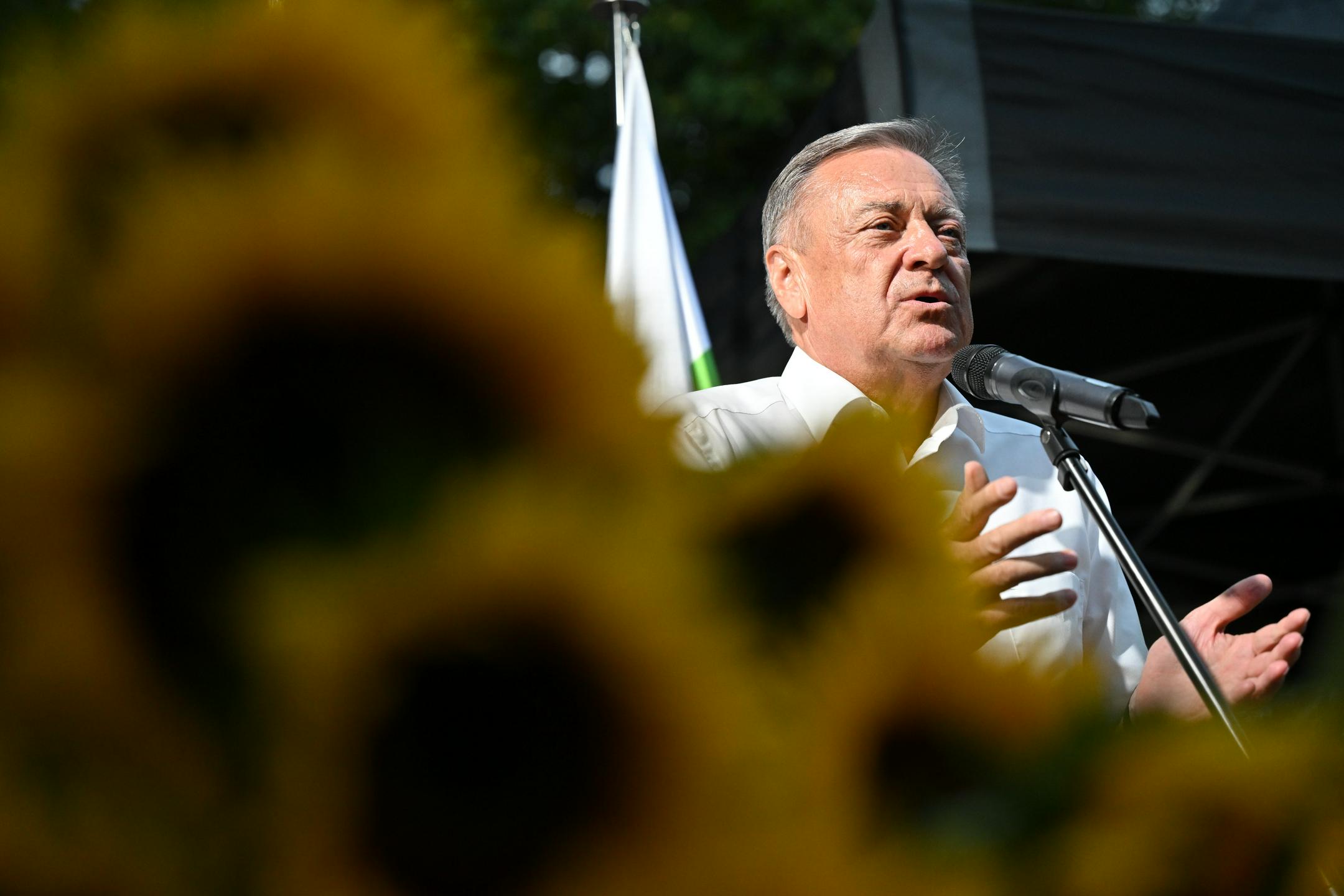 Zoran Janković in Nina Zidar Klemenčič sta se poravnala
