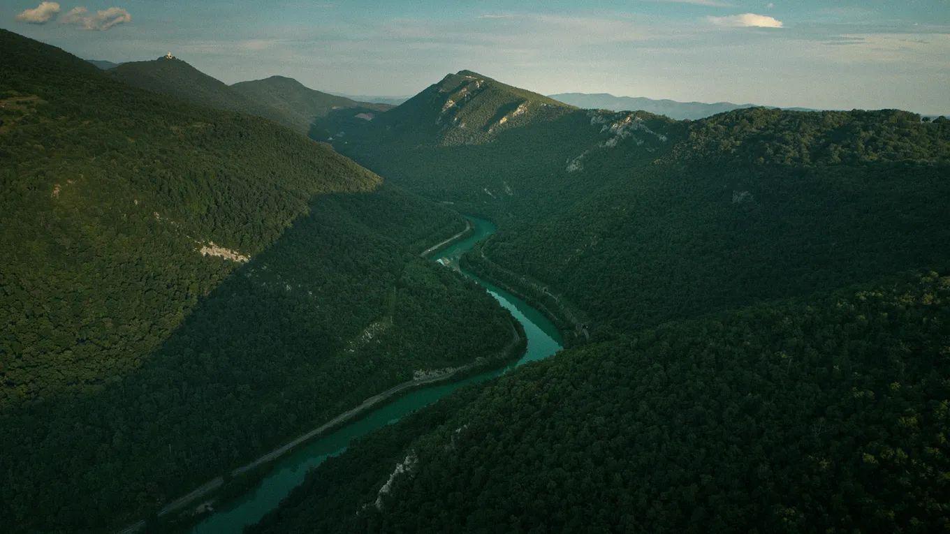 S filmskim romanjem po Soški dolini se začenja čezmejni festival Poklon viziji