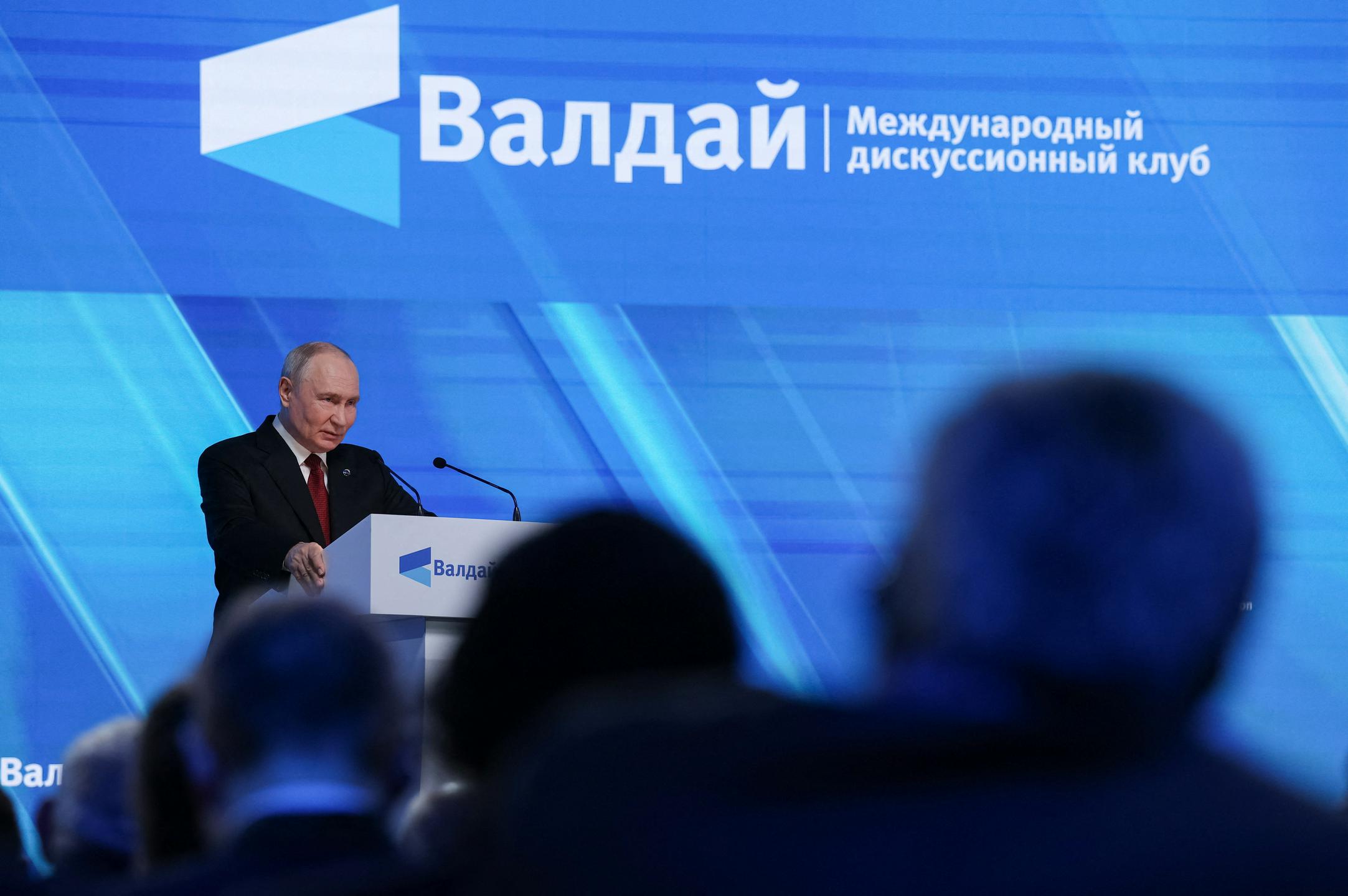 Putin: Rusija je za obrambo Kaliningrada pripravljena uporabiti vsakršno orožje
