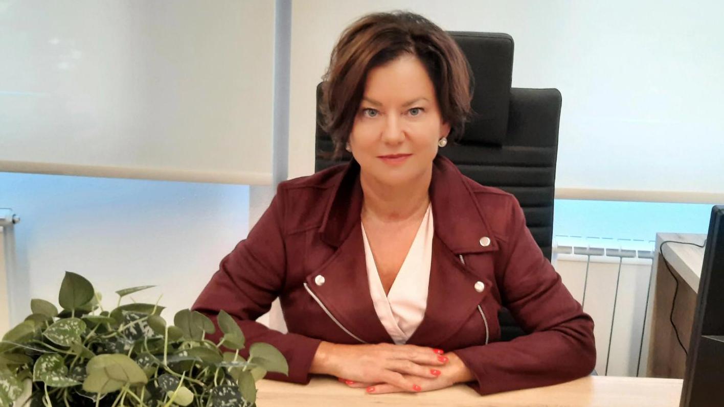 Svet zavoda je za direktorico šempetrske bolnišnice potrdil Ingrid Kuk Kikl