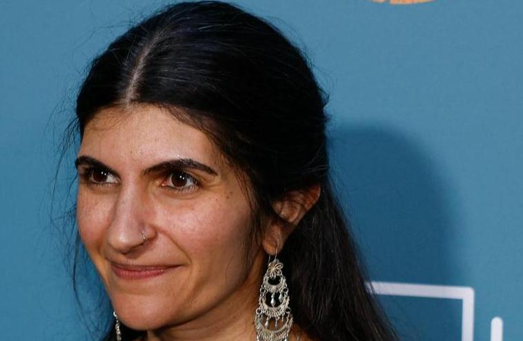 Shidi Bazyar nemška nagrada za roman leta, Philippu Sandsu nagrada založnikov in knjigotržcev za mir