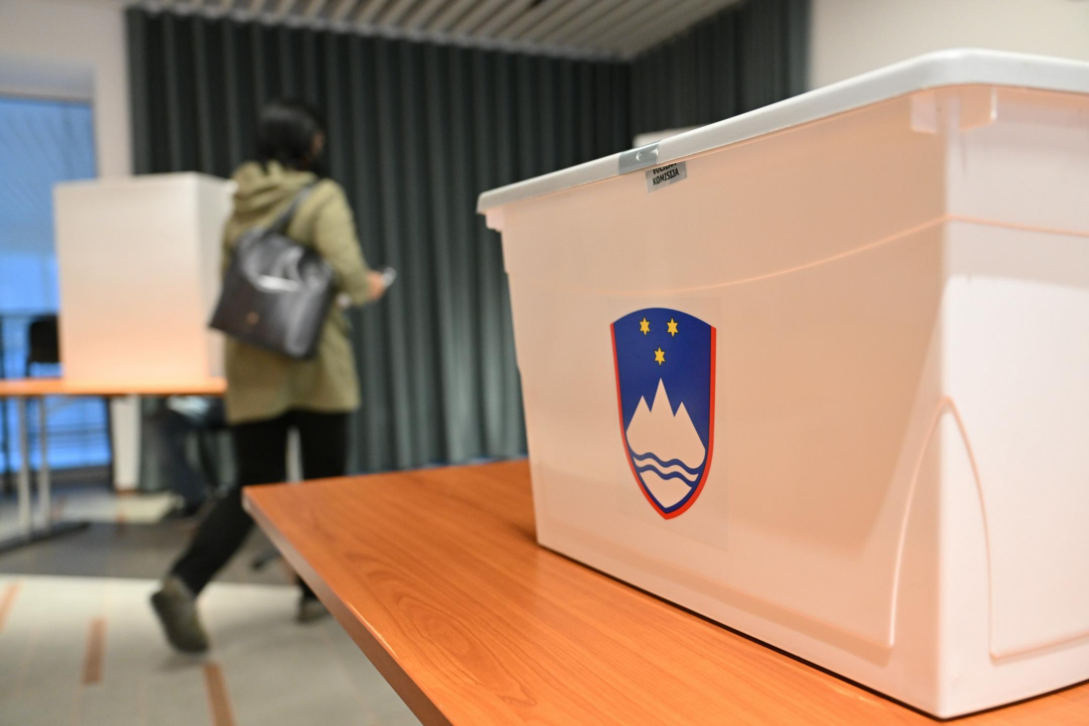 Noveli zakona o parlamentarni preiskavi nasprotuje tudi del učiteljev