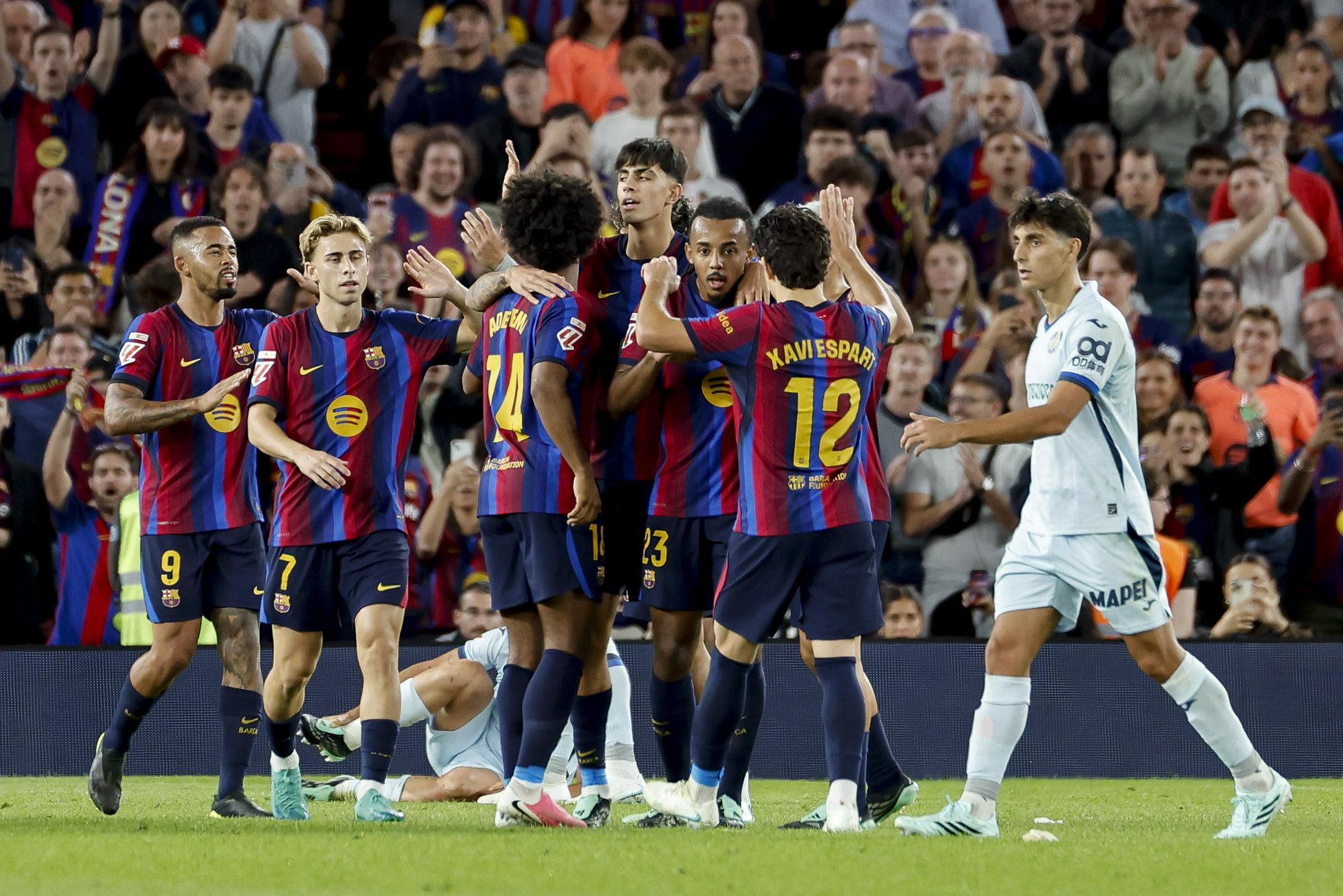 Barcelona za osmo zmago ugnala Getafe; Real pričakuje Villarreal