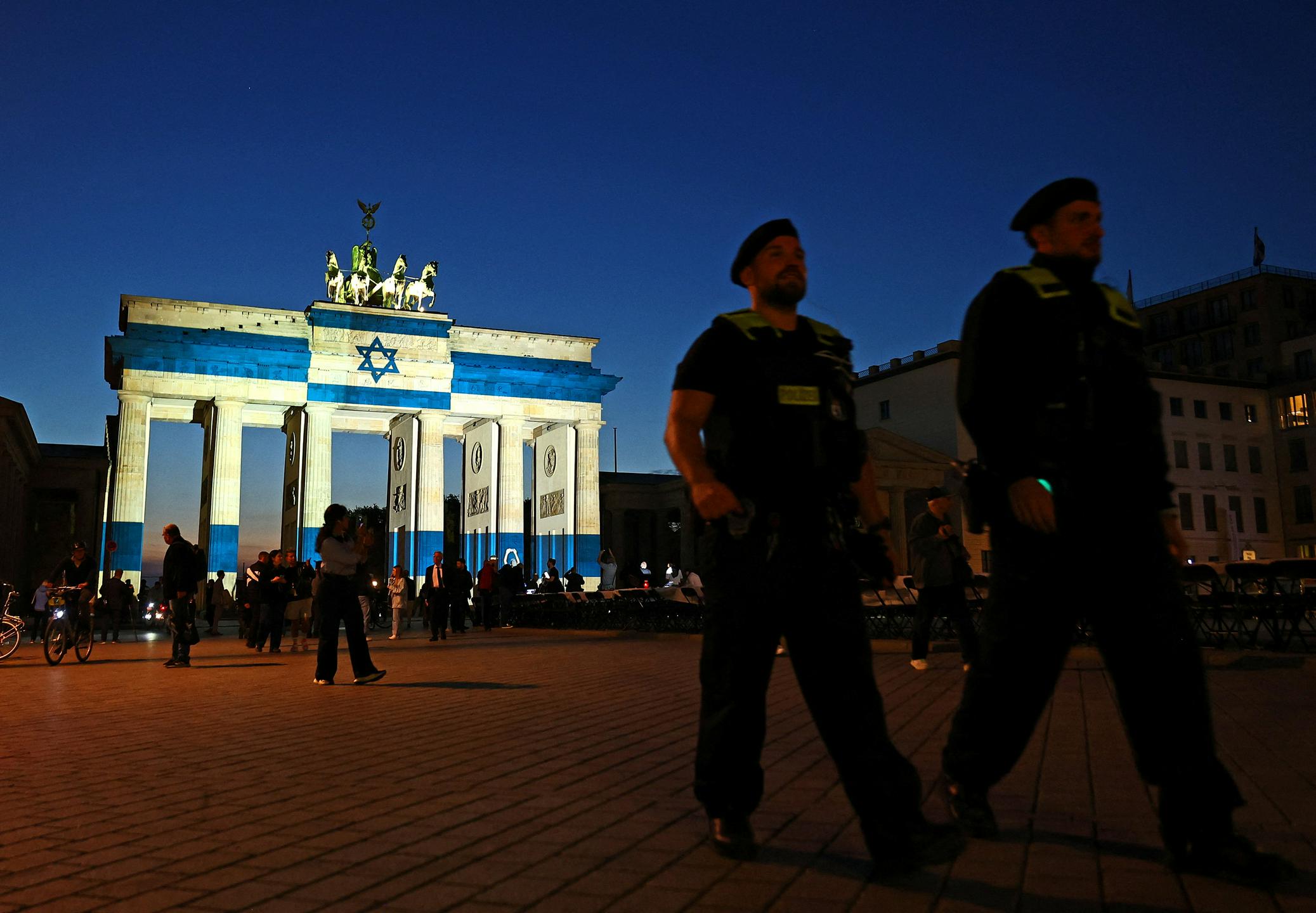 V Berlinu prekinili pogovore o koaliciji zaradi nesoglasij glede odnosa...