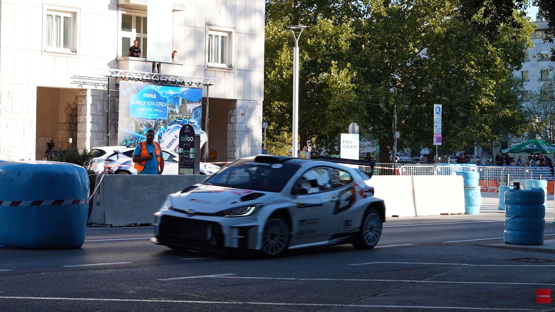 S slovensko dirkaško legendo v novem Toyotinem dirkalniku
