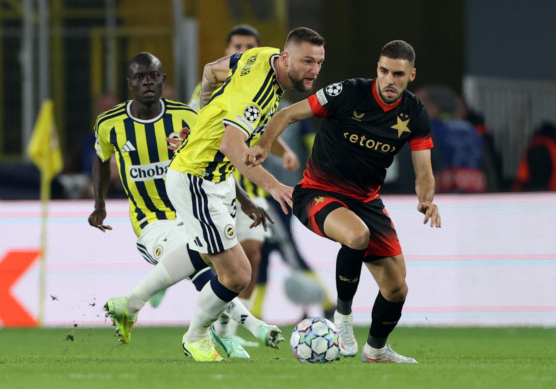 Danijel Šturm pravkar na gostovanju v Carigradu; ob 21. uri PSG - Barcelona