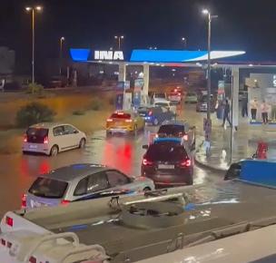 Zaradi močnega dežja deli Splita pod vodo