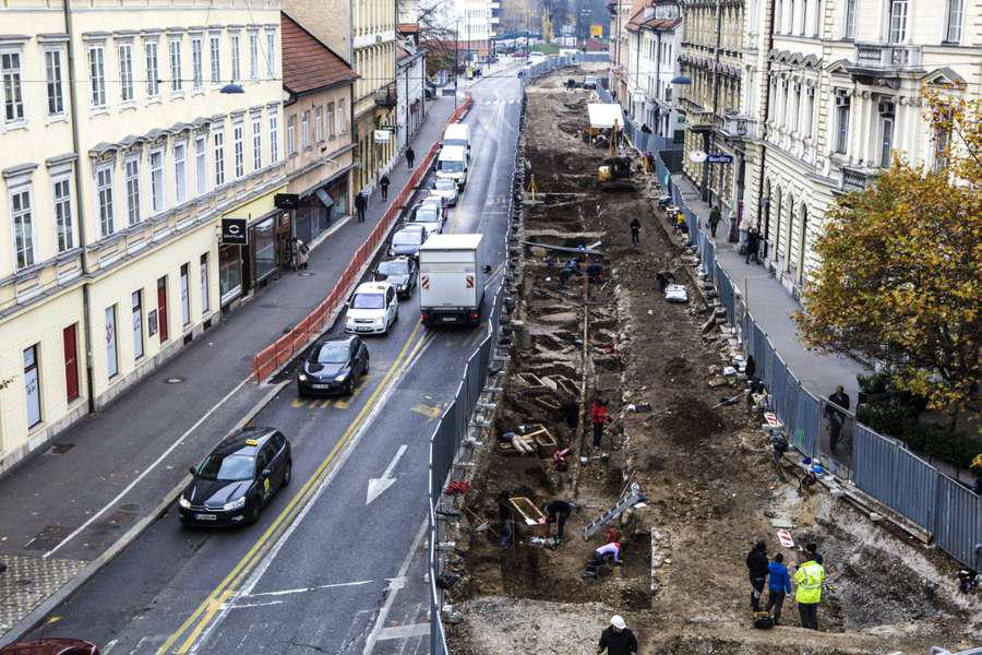 Razstava Delci časa odstira pogled v zakulisje sodobnega arheološkega dela na območju prestolnice