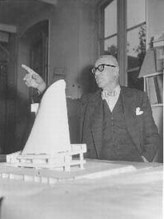 Le Corbusier: Cerkev sv. Petra v Firminyju