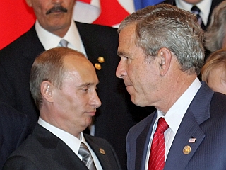 Ruski in ameriški predsednik sta do zdaj v svojih stališčih glede ščita stala na nasprotnih bregovih. Foto: EPA