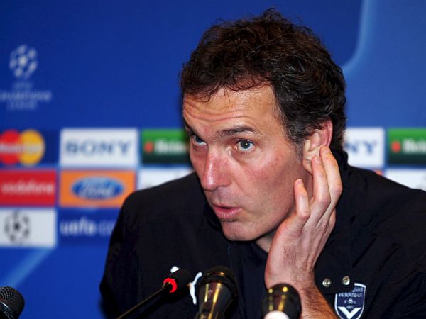 Laurent Blanc se je odločil, da na prvi zbor pokliče same nove nogometaše. Foto: EPA