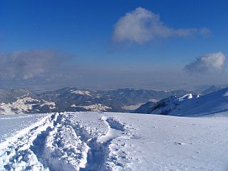 Pogled z vrha v Ljubljansko kotlino